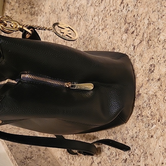 ***FINAL***MICHAEL KORS BLACK PEBBLE LEATHER PURSE - Picture 4 of 16